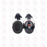 گوشی ایمنی 3M مدل Peltor H10 روکلاهی در کارگاه ساختمانی